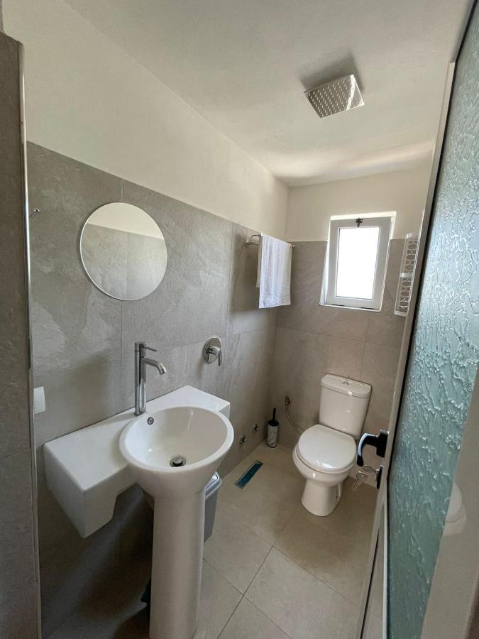 Guest Rooms Arbri Vlore Exterior photo