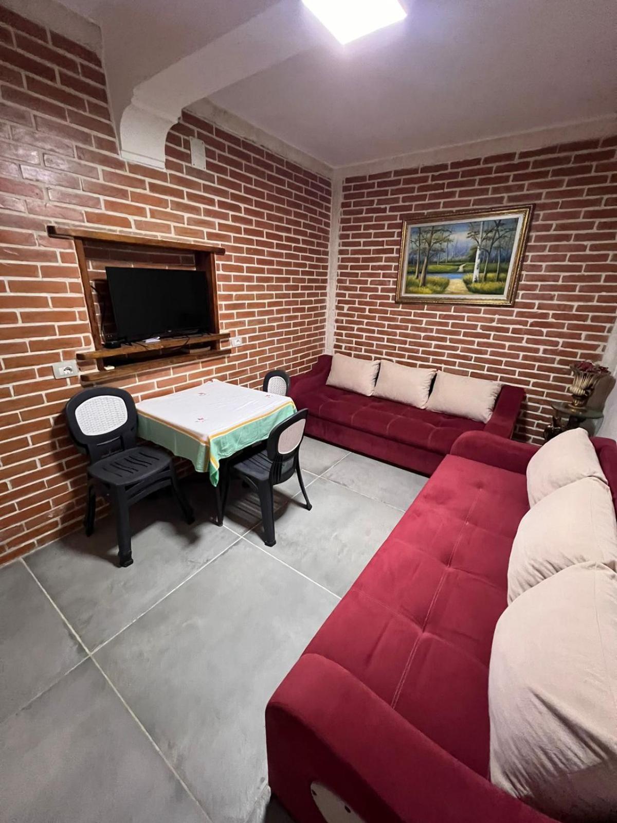 Guest Rooms Arbri Vlore Exterior photo